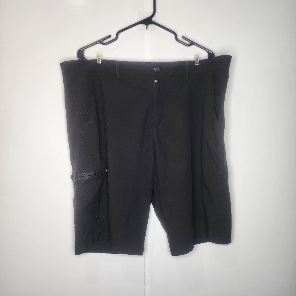 OPFLEX Men's 4 Way Stretch Black Casual Shorts Size 40
